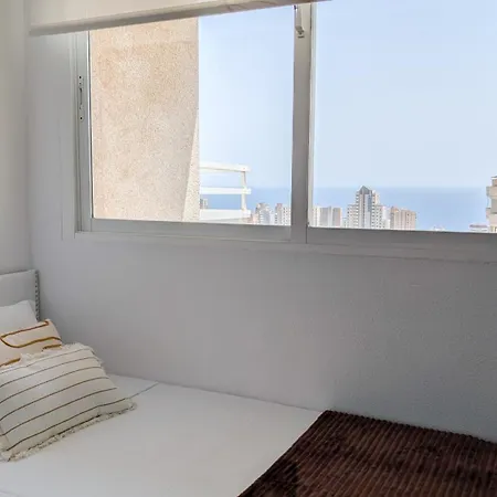 Neptuno Sea & Sky شقة *