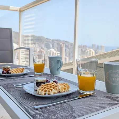 Neptuno Sea & Sky Benidorm