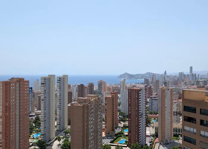 Neptuno Sea & Sky شقة *